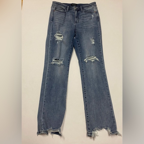 Judy Blue Classic Straight Fit Distressed Denim Jeans with Frayed Hem Size 9/29 - Picture 3 of 6